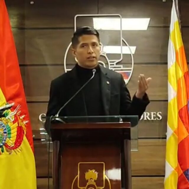 ¿Los jóvenes que apoyaban a Andrónico, donde están ?