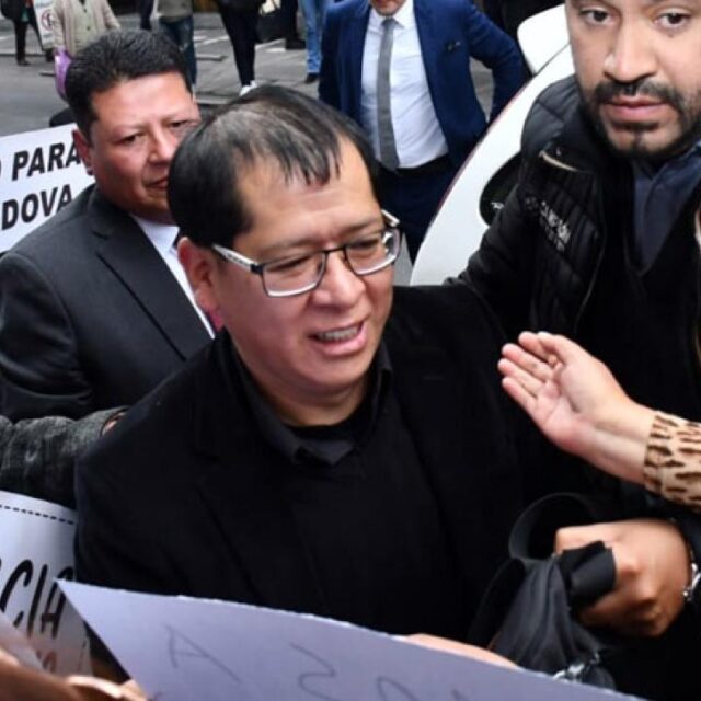 Juez dicta detención domiciliaria para ex presidente del TDJ La Paz, Iván Córdova